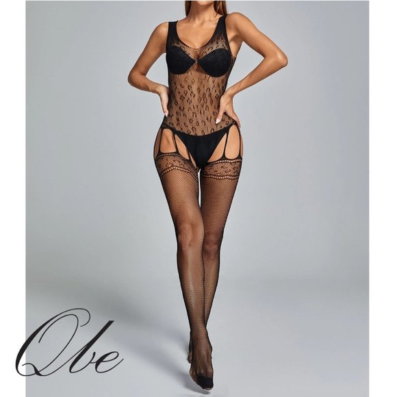 Qbe Cut-out Fishnet Bodystocking Without Lingerie - Picture 3 of 5